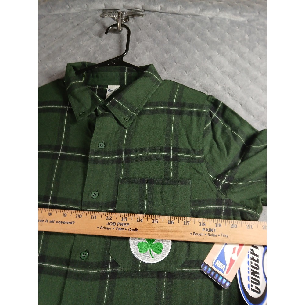 Concepts Sport NBA Boston Celtics Green Plaid Flannel Button Down Shirt New - Picture 2 of 6